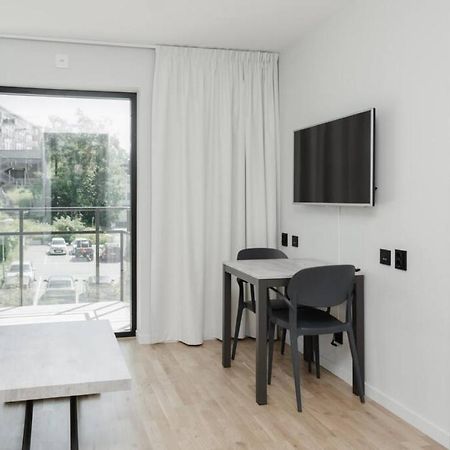 Comfy And Well Equipped Apartment W Free Parking Lidingo Exterior photo